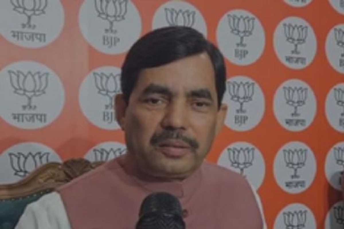 जवानों के शहीद होने पर महबूबा मुफ्ती को नहीं होता दुख, रैली रद्द करना राजनीति का हिस्सा : शाहनवाज हुसैन